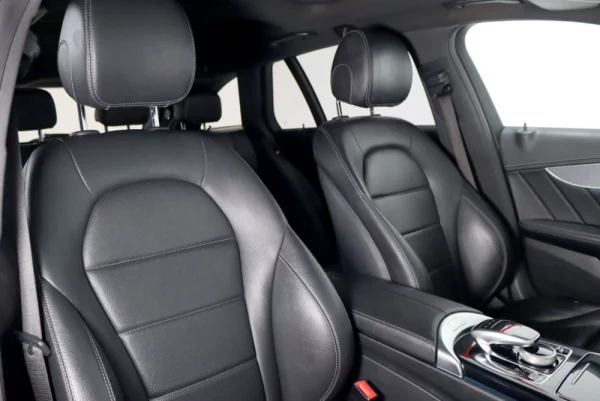 Mercedes-Benz C 220 d AMG Line Aut. 19