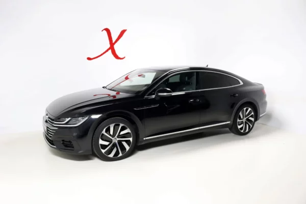 Volkswagen Arteon 2.0 TDI SCR DSG R-Line 2
