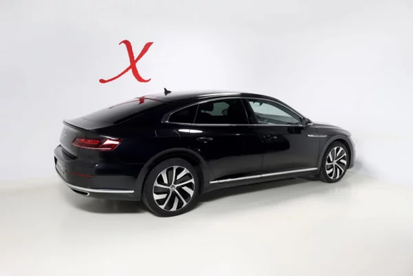 Volkswagen Arteon 2.0 TDI SCR DSG R-Line 4