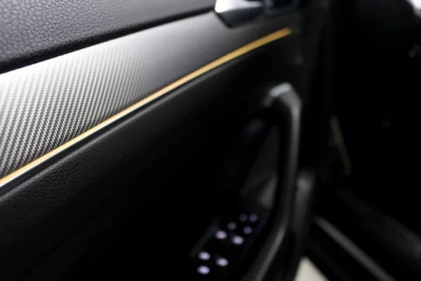 Volkswagen Arteon 2.0 TDI SCR DSG R-Line 18