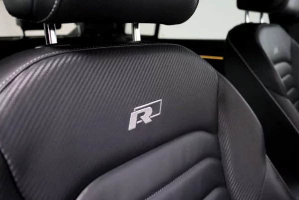 Volkswagen Arteon 2.0 TDI SCR DSG R-Line 24