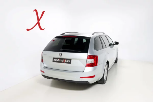 Skoda Octavia Break 2.0 TDI Elegance 6