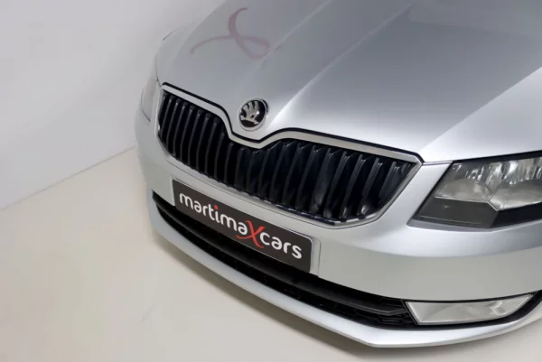 Skoda Octavia Break 2.0 TDI Elegance 8