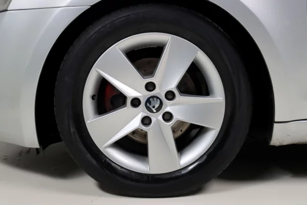 Skoda Octavia Break 2.0 TDI Elegance 11