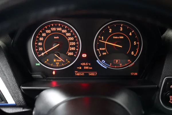 BMW 118 d Pack M Auto 17