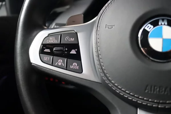 BMW X5 45 e xDrive Pack M 27