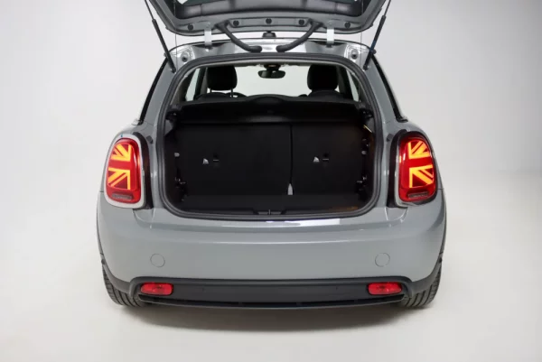 MINI 3 Portas Cooper SE 39