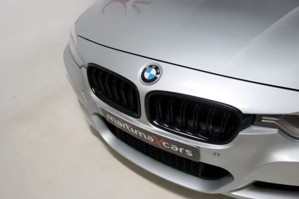 BMW 318 d Touring 8