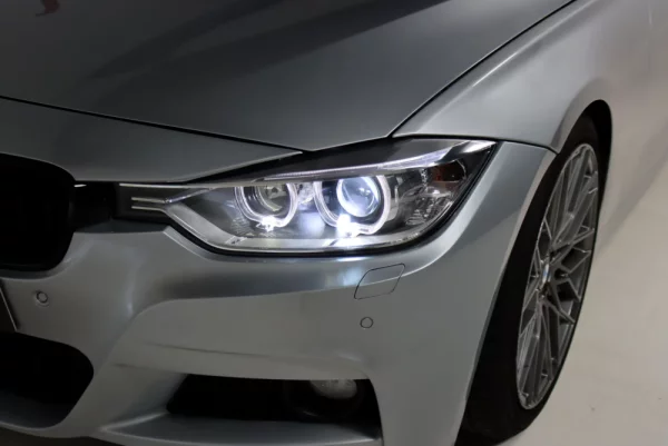BMW 318 d Touring 10