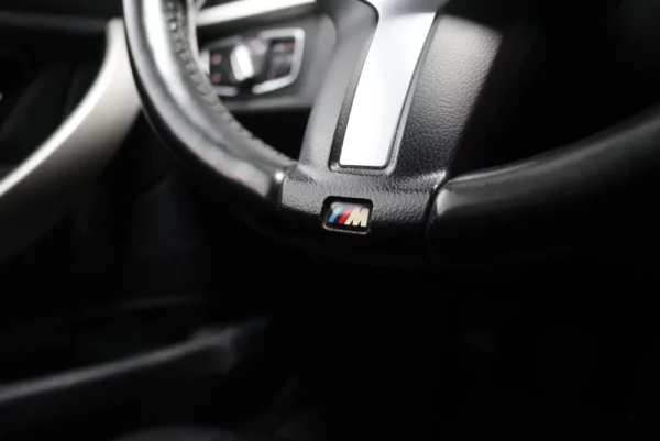 BMW 318 d Touring 16