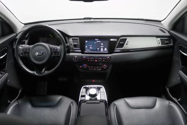 Kia e-Niro 64kWh 28