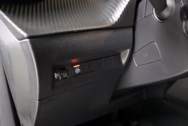 Peugeot e-2008 50 kWh Active 11