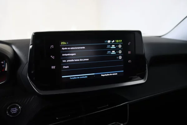 Peugeot e-2008 50 kWh Active 14