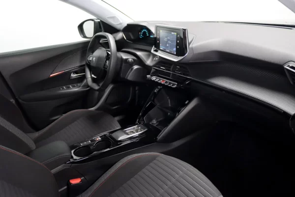 Peugeot e-2008 50 kWh Active 25