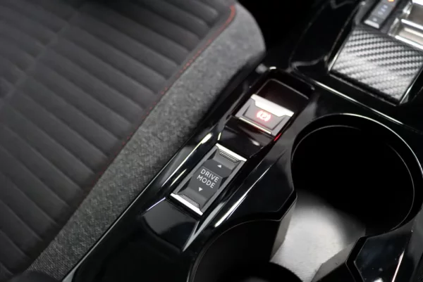 Peugeot e-2008 50 kWh Active 32