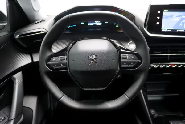 Peugeot e-2008 50 kWh Active 33
