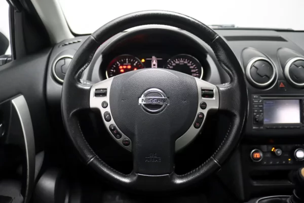 Nissan Qashqai +2 1.5 dCi Tekna Premium 18 10