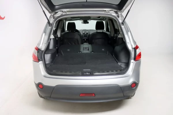 Nissan Qashqai +2 1.5 dCi Tekna Premium 18 26