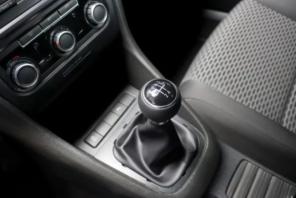 Volkswagen Golf Variant 1.6 TDi Confortline 15
