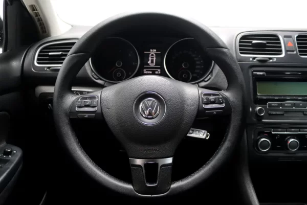 Volkswagen Golf Variant 1.6 TDi Confortline 17