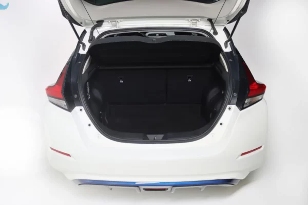 Nissan Leaf 40 kWh 9