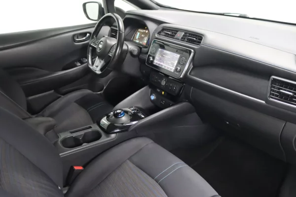Nissan Leaf 40 kWh 13