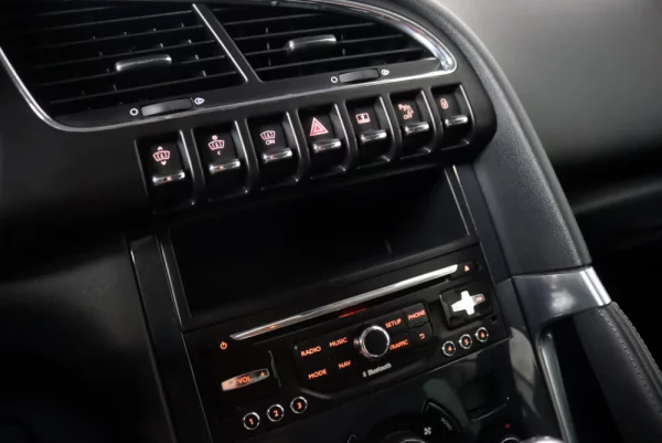 Peugeot 3008 1.6 BlueHDi Style EAT6 14
