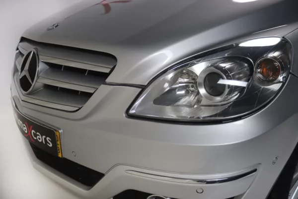 Mercedes-Benz B 180 CDi 3