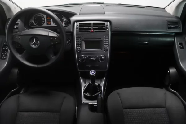 Mercedes-Benz B 180 CDi 8