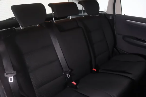 Mercedes-Benz B 180 CDi 14