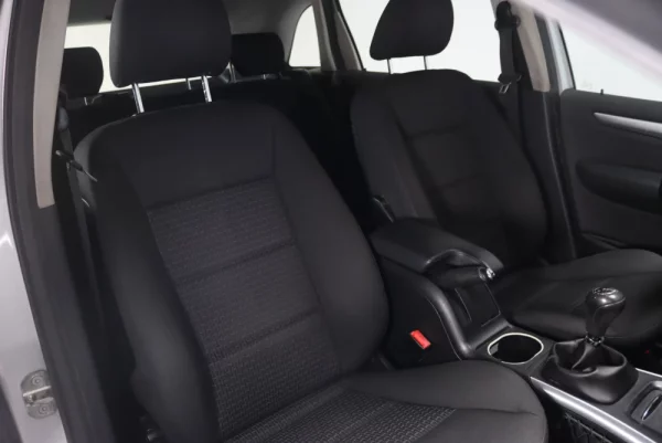 Mercedes-Benz B 180 CDi 13
