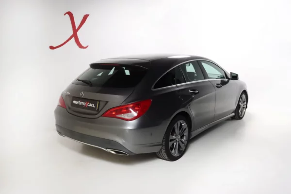 Mercedes-Benz CLA 180 d Shooting Brake Aut. 4