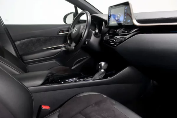 Toyota C-HR 1.8 Hybrid Exclusive 13