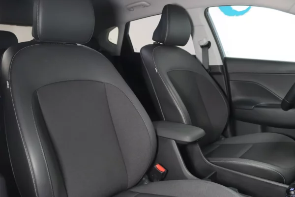 Hyundai Kauai EV 65.4 kWh Premium 12