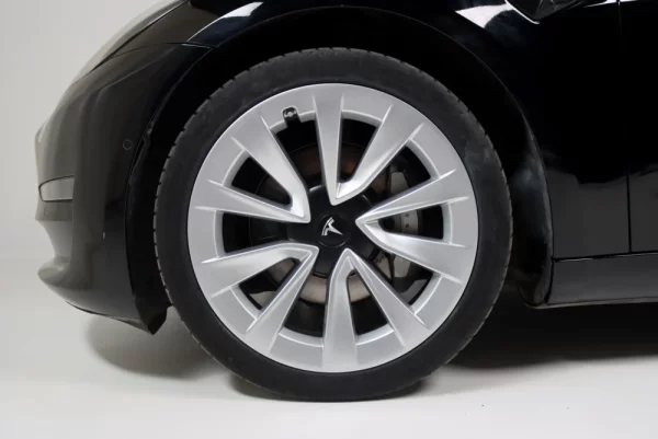 Tesla Model 3 Long Range AWD Dual Motor 6