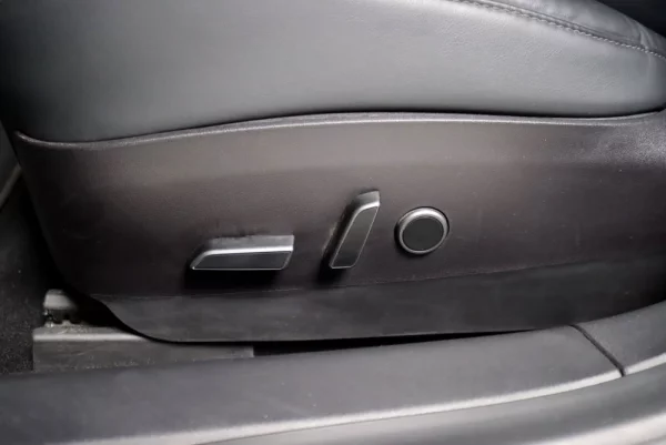 Tesla Model 3 Long Range AWD Dual Motor 8