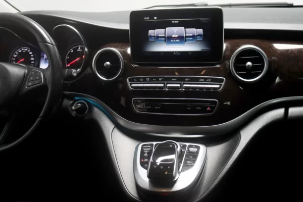Mercedes-Benz V 250 BlueTEC 17