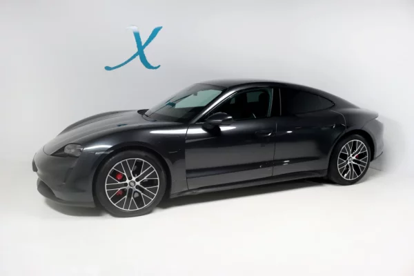 Porsche Taycan 4S 3