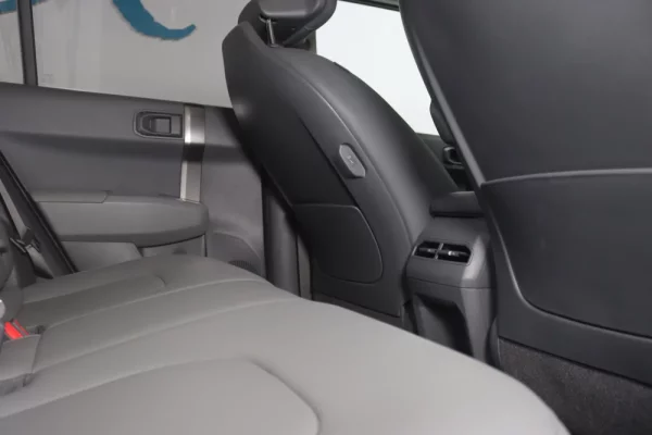 Kia EV3 81,4-kWh FWD Earth 13