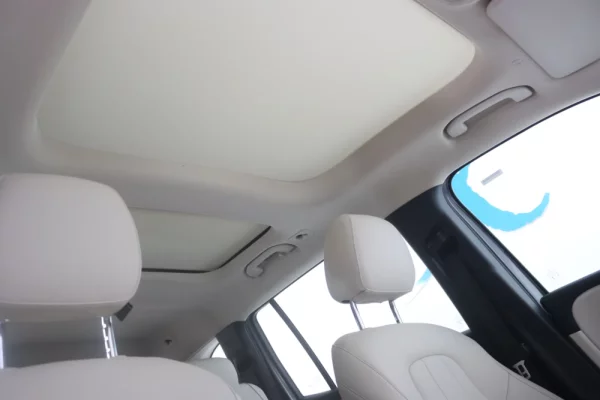 Mercedes-Benz EQB 300 4Matic 20