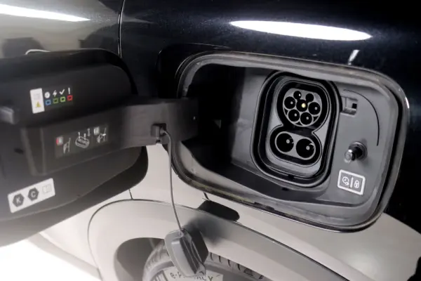 Citroen e-C4 X 50 kWh Shine 35