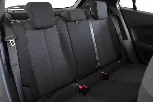 Peugeot e-2008 54 kWh Style 8