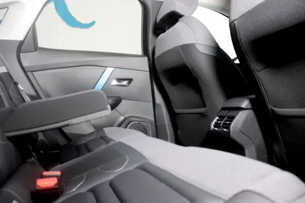 Citroen e-C4 X 50 kWh Shine 25