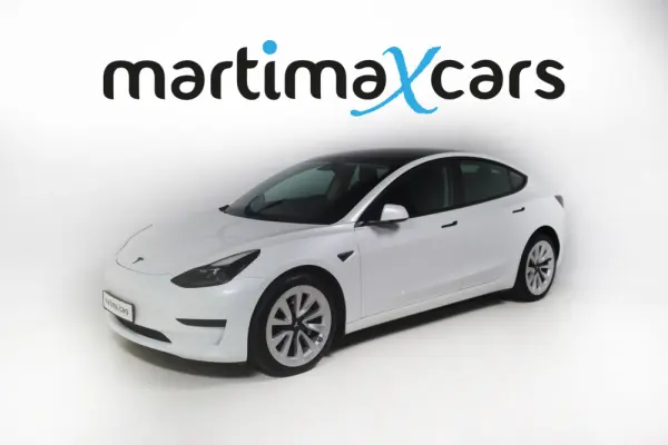 Tesla Model 3 Standard Range Plus RWD 2
