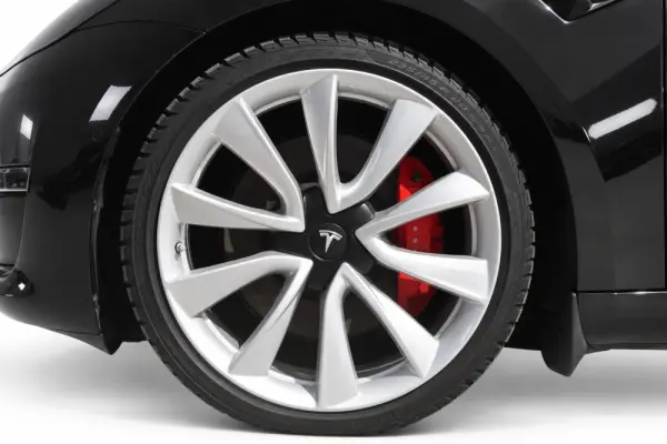Tesla Model 3 Long Range AWD Dual Motor Performance 9