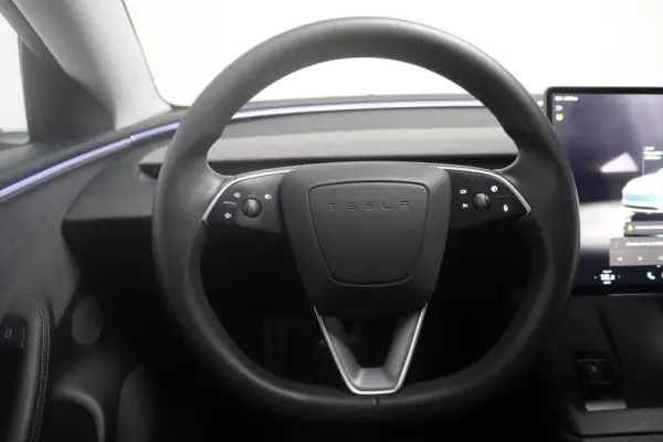 Tesla Model 3 Long Range AWD Dual Motor 18