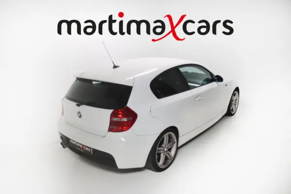 BMW 118 d M Sport 8
