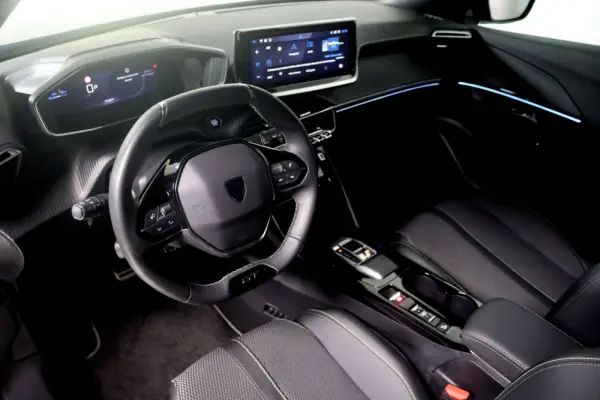 Peugeot e-2008 54 kWh GT 9