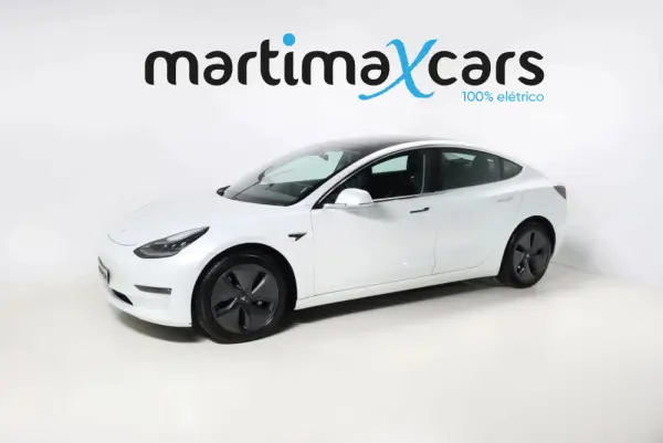 Tesla Model 3 Long-Range Dual Motor AWD 2