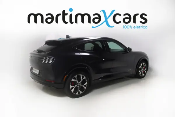 Ford Mustang Mach-E 98.7 kWh Premium AWD 4